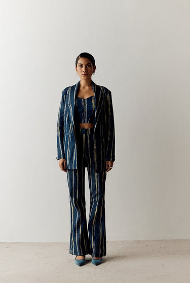 PRINTED DENIM PANTSUIT