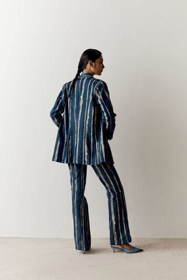 PRINTED DENIM BLAZER
